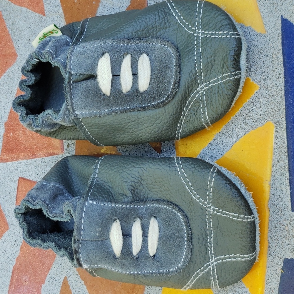 Sayoyo Infant Moccasins